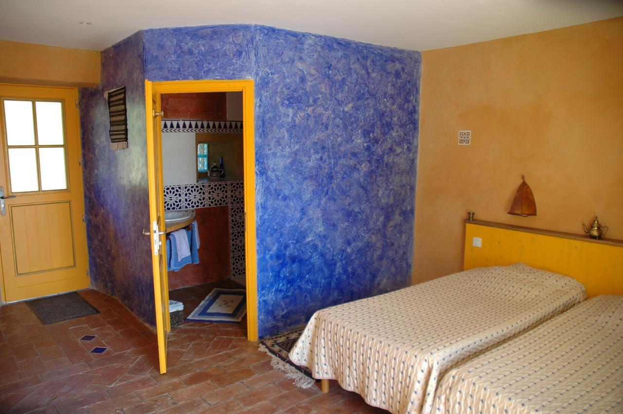 Hotel La Jameliniere Chailland Esterno foto